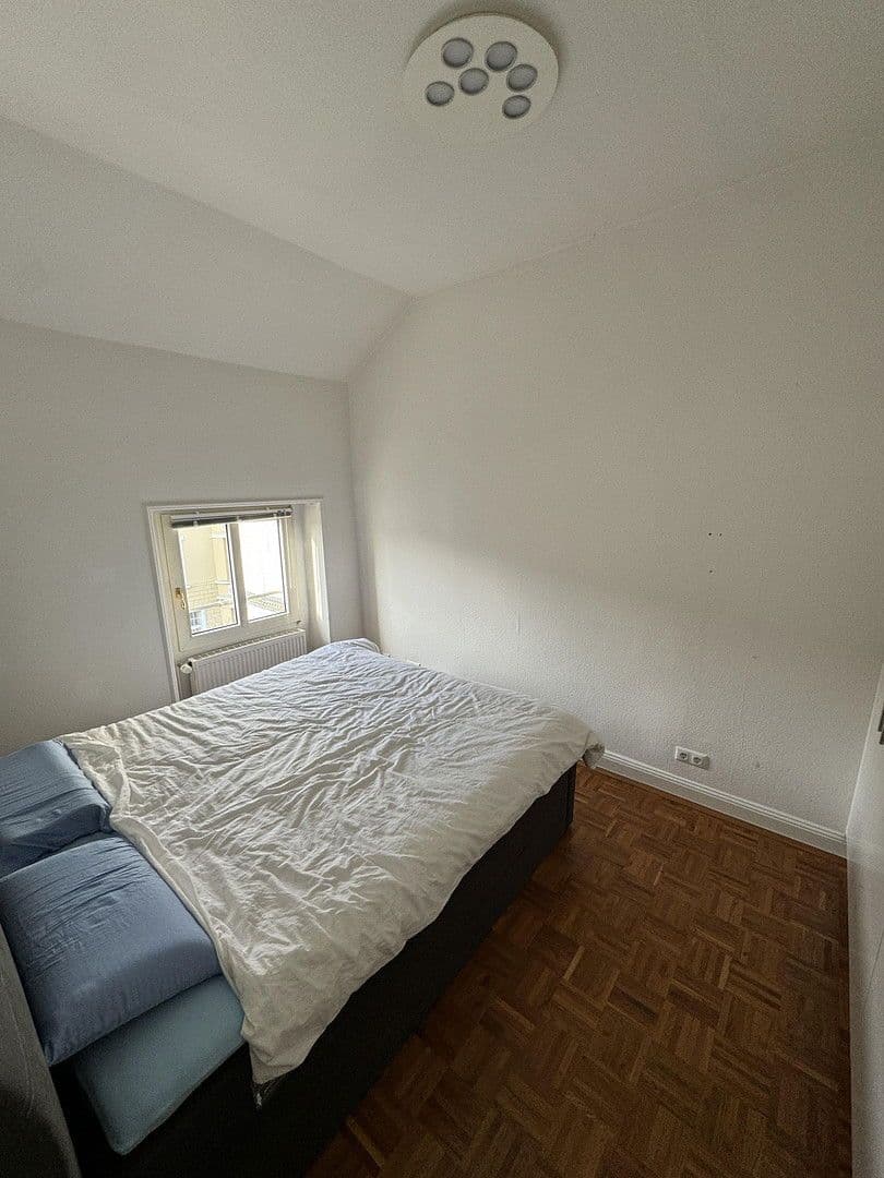 Prenájom bytu 2-izbový 64 m², Brühl, Severné Porýnie - Westfálsko Prenájom bytu 2-izbový 64 m², Brühl, Severné Porýnie - Westfálsko