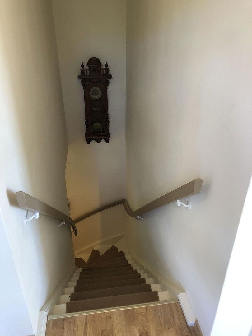 Prenájom bytu 5-izbový 115 m², Ludwig-Roselius-Allee, 180, Bremen (Stadt) - Vahr, Brémy Prenájom bytu 5-izbový 115 m², Ludwig-Roselius-Allee, 180, Bremen (Stadt) - Vahr, Brémy