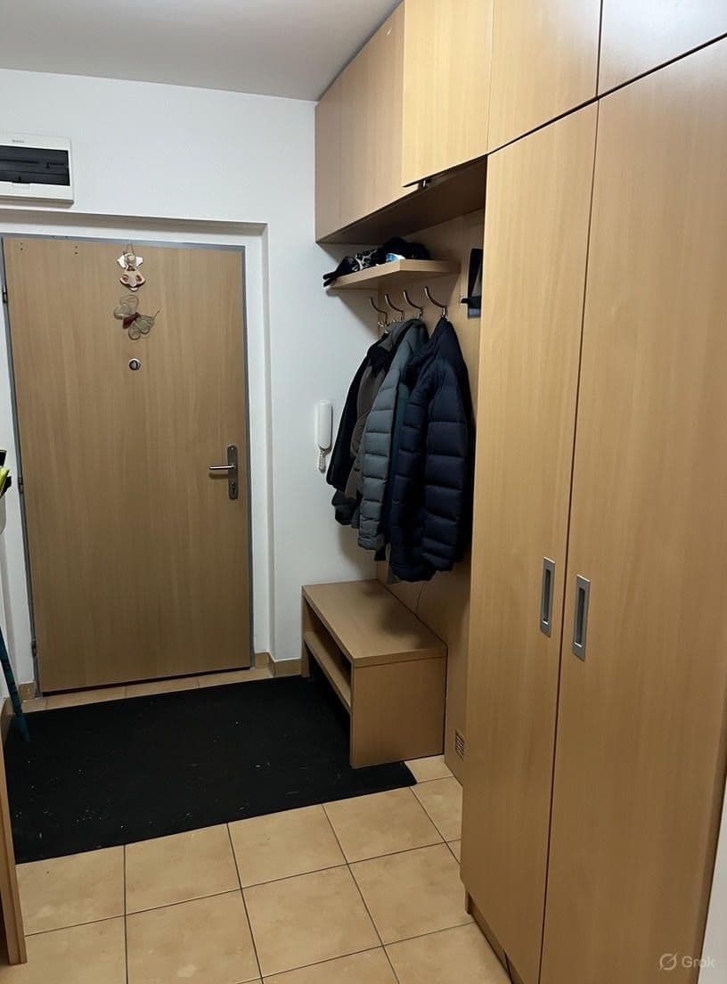 Prenájom bytu 3-izbový 75 m², V Dolině, Praha, Praha Prenájom bytu 3-izbový 75 m², V Dolině, Praha, Praha