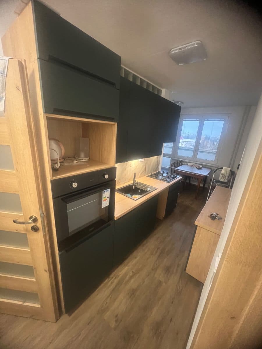 Prenájom bytu 1-izbový 48 m², Foerstrova, Olomouc, Olomoucký kraj Prenájom bytu 1-izbový 48 m², Foerstrova, Olomouc, Olomoucký kraj