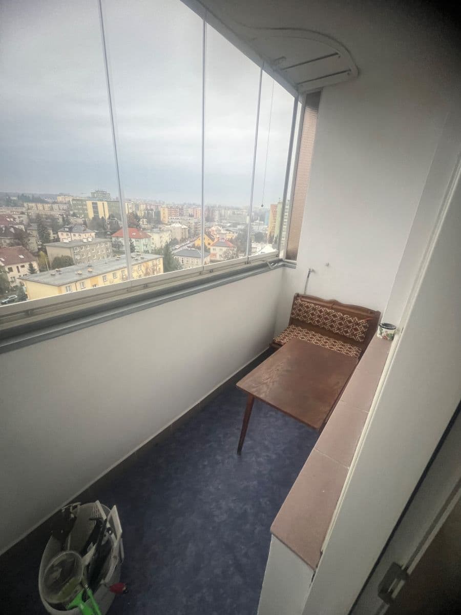 Prenájom bytu 1-izbový 48 m², Foerstrova, Olomouc, Olomoucký kraj Prenájom bytu 1-izbový 48 m², Foerstrova, Olomouc, Olomoucký kraj