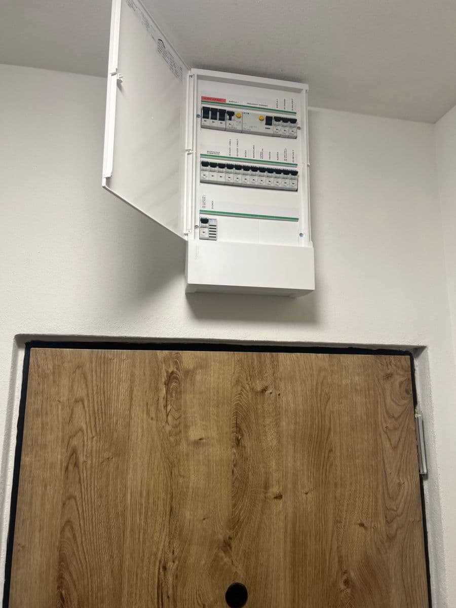 Prenájom bytu 1-izbový 48 m², Foerstrova, Olomouc, Olomoucký kraj Prenájom bytu 1-izbový 48 m², Foerstrova, Olomouc, Olomoucký kraj