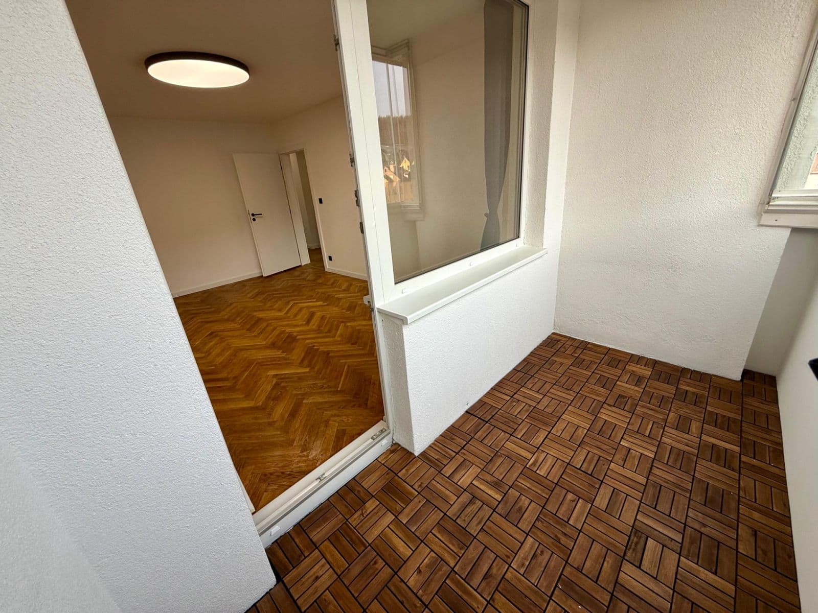 Predaj bytu 4-izbový 77 m², Modenská, Karlovy Vary, Karlovarský kraj Predaj bytu 4-izbový 77 m², Modenská, Karlovy Vary, Karlovarský kraj