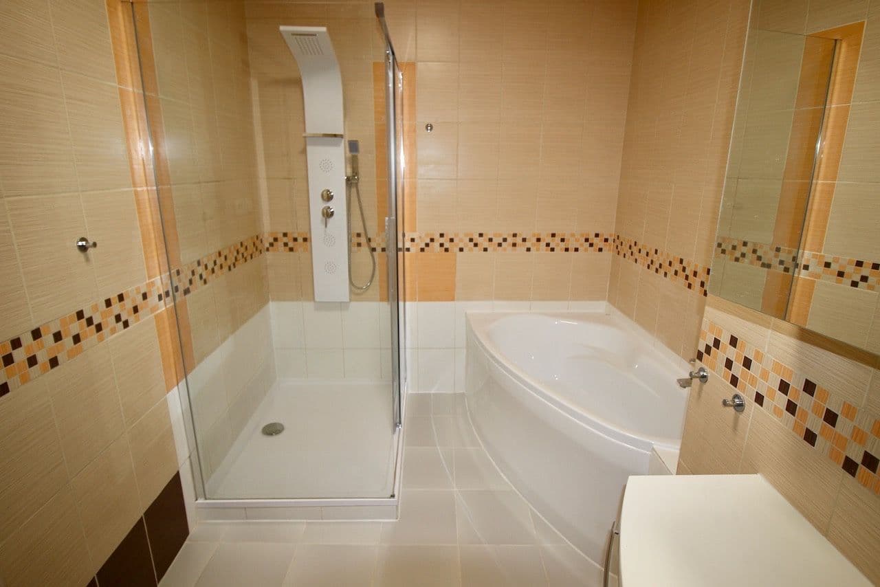 Prenájom bytu 3-izbový 93 m², Písecká, Praha, Praha Prenájom bytu 3-izbový 93 m², Písecká, Praha, Praha