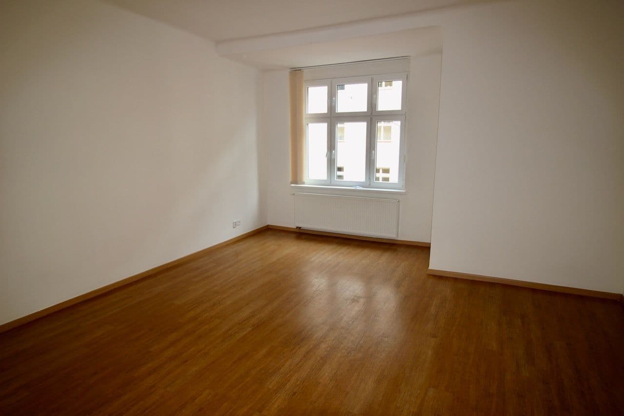 Prenájom bytu 3-izbový 93 m², Písecká, Praha, Praha Prenájom bytu 3-izbový 93 m², Písecká, Praha, Praha