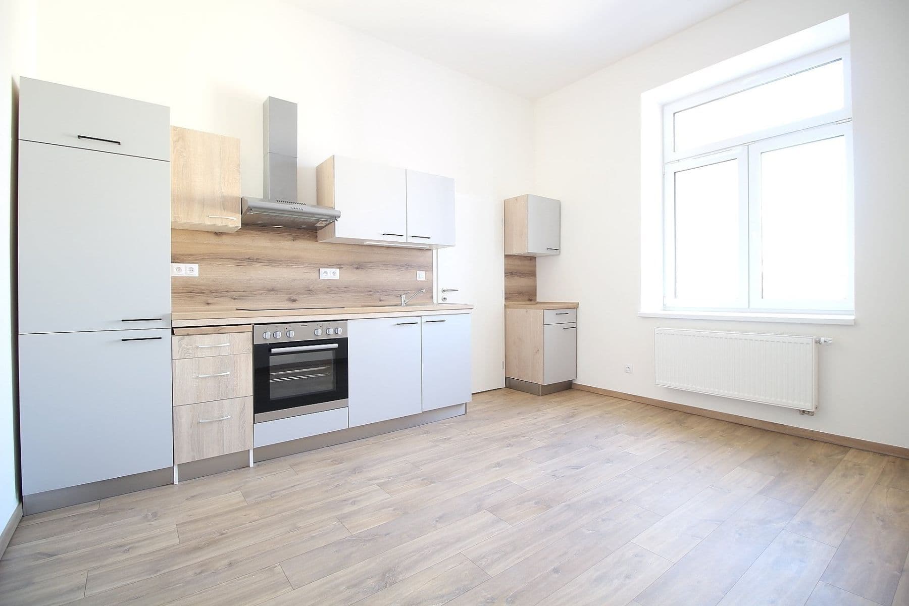 Prenájom bytu 2-izbový 58 m², S. K. Neumanna, Kralupy nad Vltavou, Středočeský kraj Prenájom bytu 2-izbový 58 m², S. K. Neumanna, Kralupy nad Vltavou, Středočeský kraj