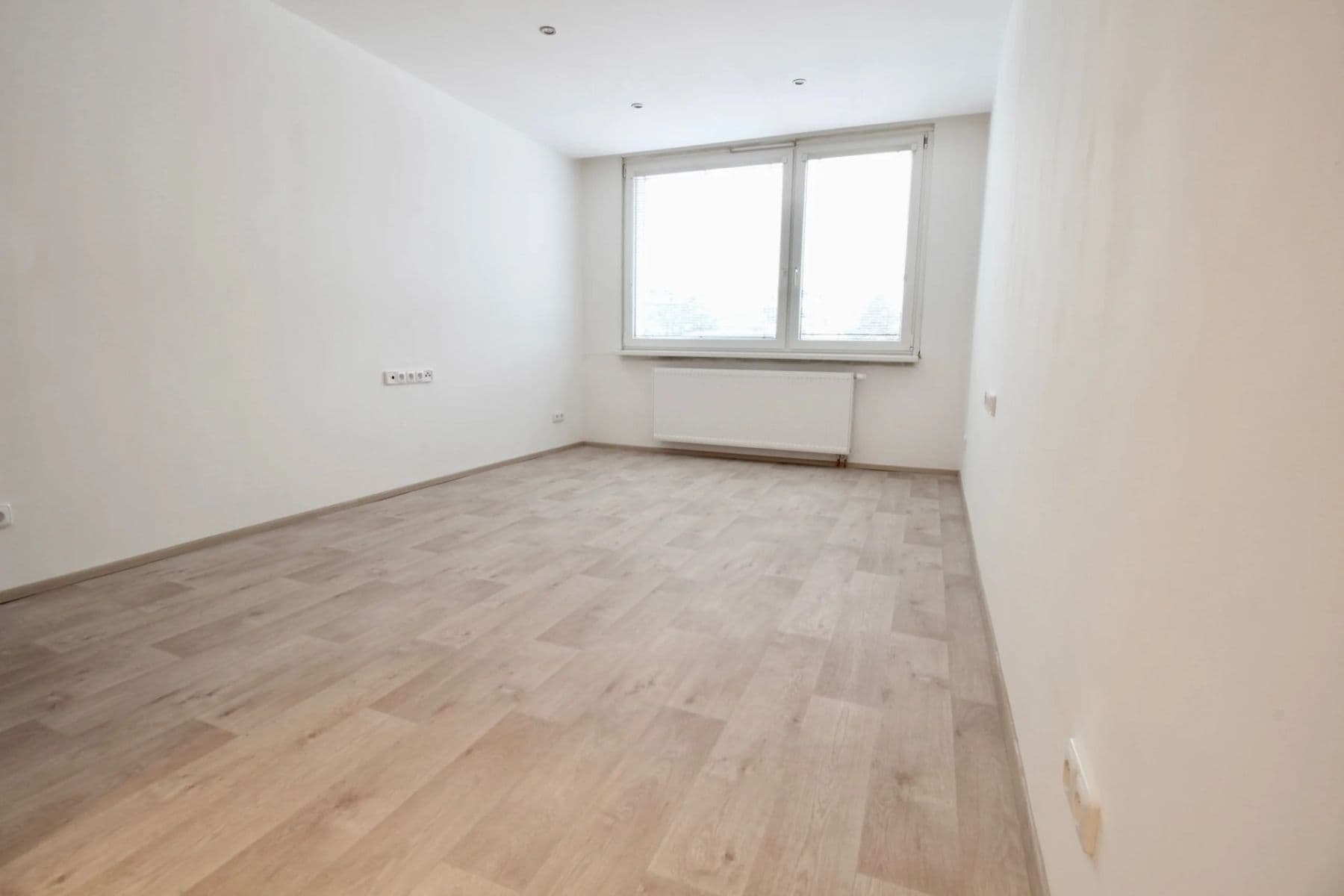 Prenájom bytu 2-izbový 45 m², Marie Pujmanové, Říčany, Středočeský kraj Prenájom bytu 2-izbový 45 m², Marie Pujmanové, Říčany, Středočeský kraj