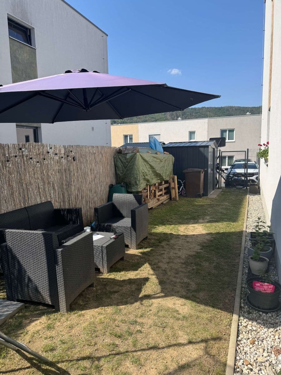 Predaj domu 104 m², pozemek 303 m², Tři Vršky, Králův Dvůr, Středočeský kraj Predaj domu 104 m², pozemek 303 m², Tři Vršky, Králův Dvůr, Středočeský kraj