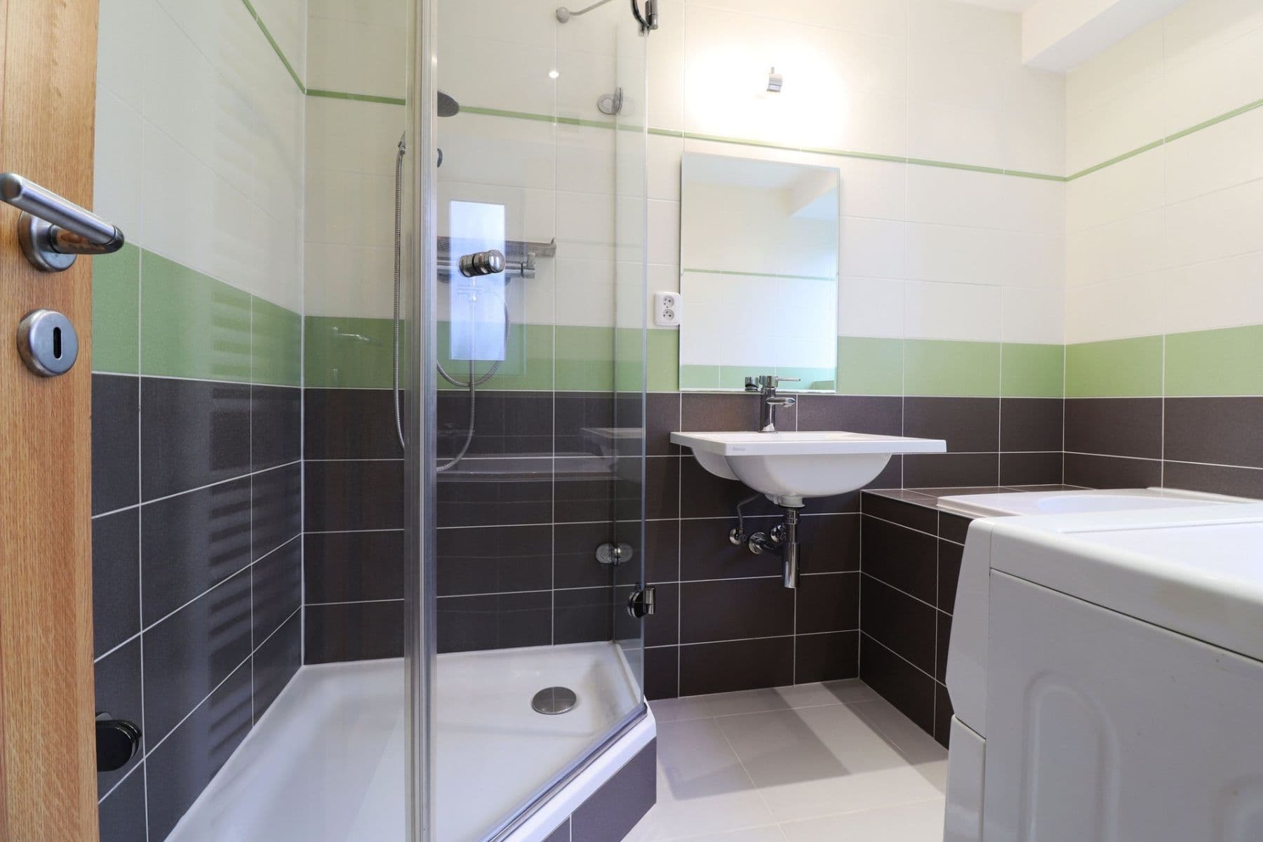 Prenájom bytu 2-izbový 51 m², Unhošťská, Kladno, Středočeský kraj Prenájom bytu 2-izbový 51 m², Unhošťská, Kladno, Středočeský kraj