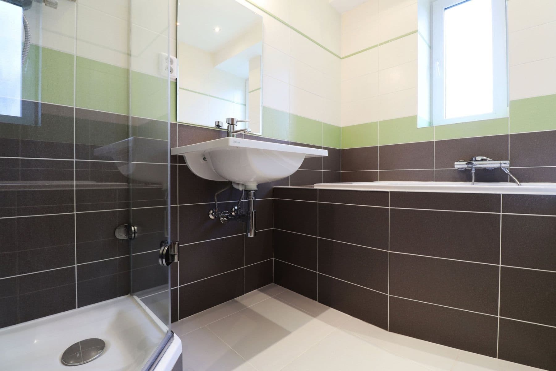 Prenájom bytu 2-izbový 51 m², Unhošťská, Kladno, Středočeský kraj Prenájom bytu 2-izbový 51 m², Unhošťská, Kladno, Středočeský kraj