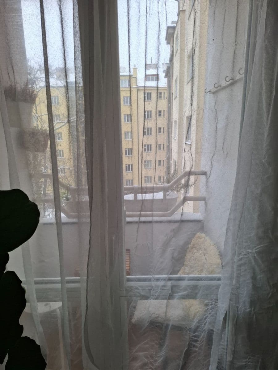 Prenájom bytu 3-izbový 72 m², Zelenky-Hajského, Praha, Praha Prenájom bytu 3-izbový 72 m², Zelenky-Hajského, Praha, Praha