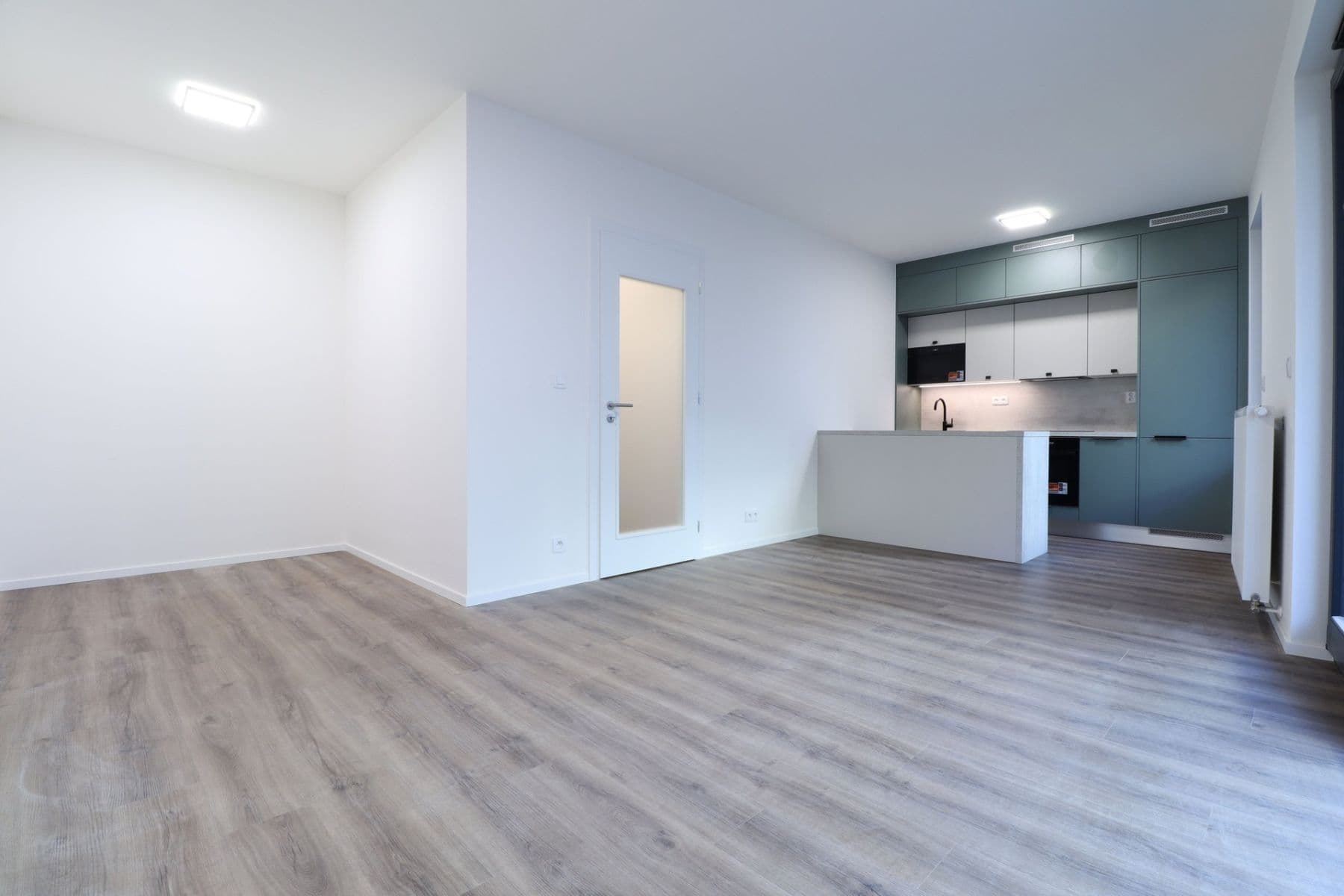 Prenájom bytu 1-izbový 38 m², Starokošířská, Praha, Praha Prenájom bytu 1-izbový 38 m², Starokošířská, Praha, Praha