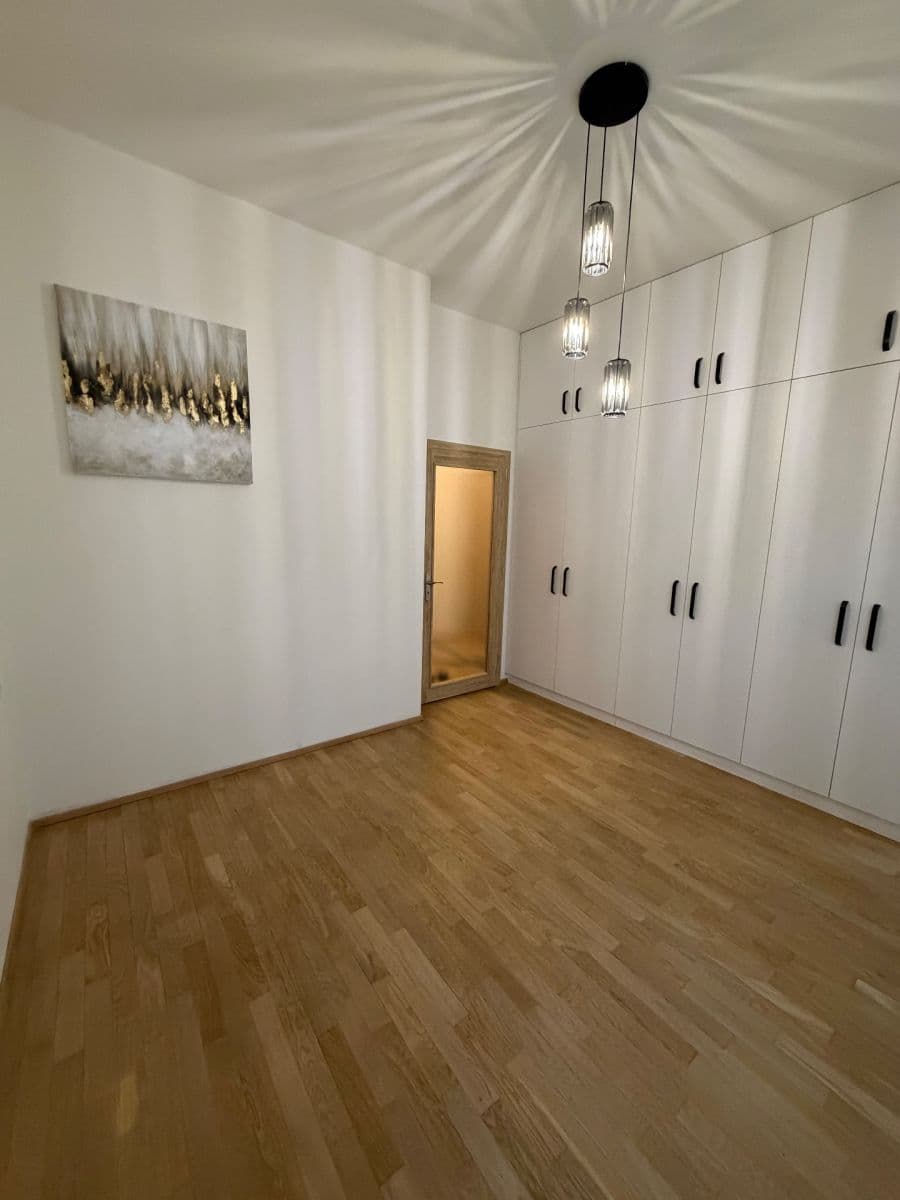Predaj bytu 1-izbový 40 m², Bořivojova, Praha, Praha Predaj bytu 1-izbový 40 m², Bořivojova, Praha, Praha