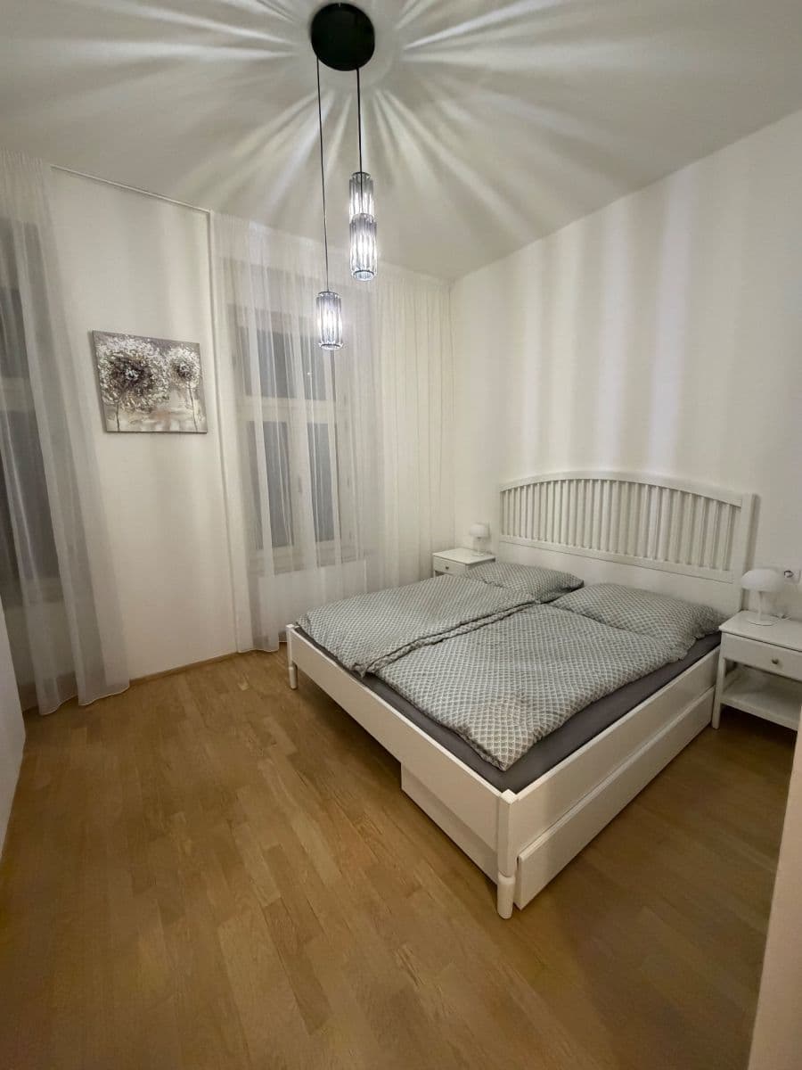 Predaj bytu 1-izbový 40 m², Bořivojova, Praha, Praha Predaj bytu 1-izbový 40 m², Bořivojova, Praha, Praha