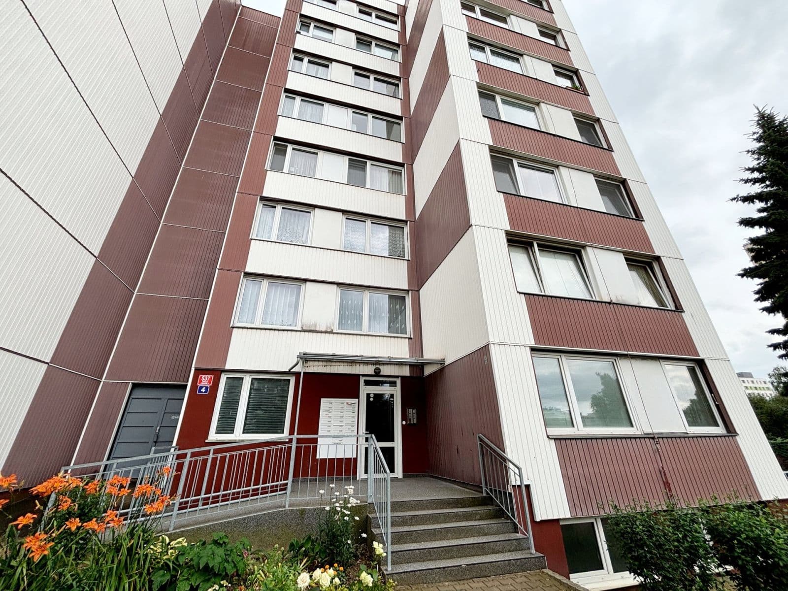 Prenájom bytu 3-izbový 70 m², Lešenská, Praha, Praha Prenájom bytu 3-izbový 70 m², Lešenská, Praha, Praha