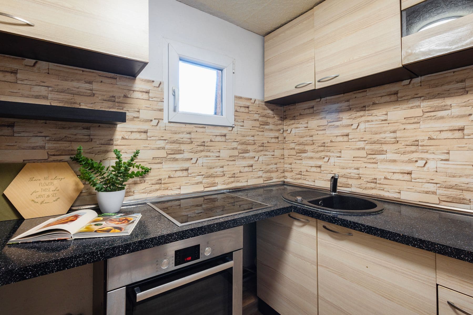 Predaj domu 69 m², pozemek 398 m², Čibuzská, Praha, Praha Predaj domu 69 m², pozemek 398 m², Čibuzská, Praha, Praha