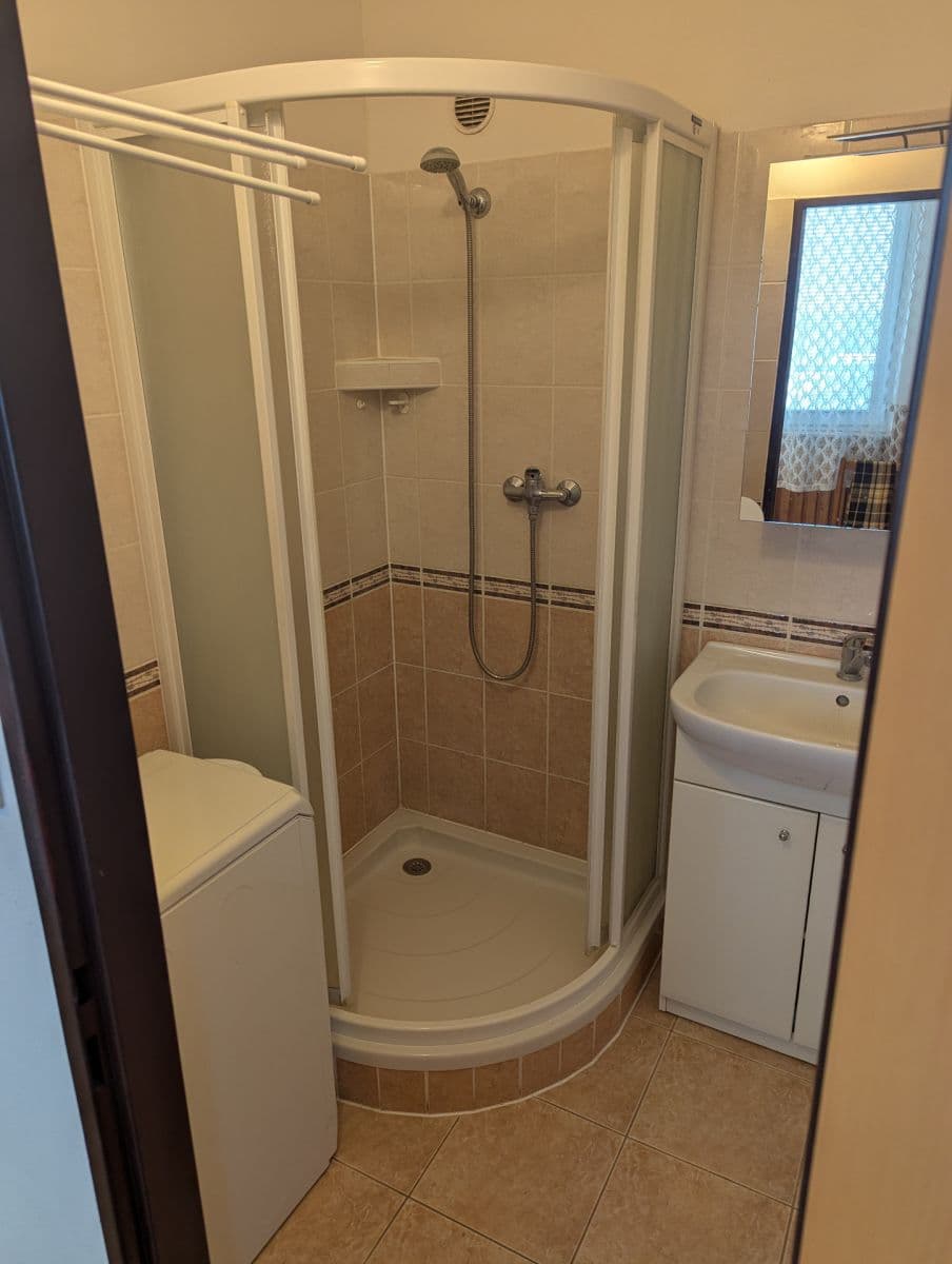 Predaj bytu 3-izbový 65 m², K. Světlé, Zlín, Zlínský kraj Predaj bytu 3-izbový 65 m², K. Světlé, Zlín, Zlínský kraj