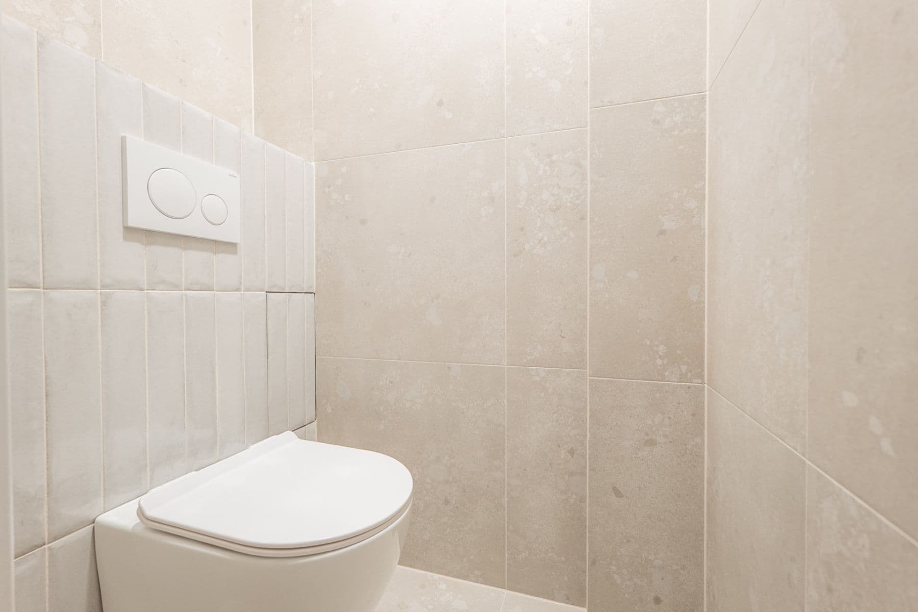 Prenájom bytu 2-izbový 55 m², U Vodárny, Praha, Praha Prenájom bytu 2-izbový 55 m², U Vodárny, Praha, Praha