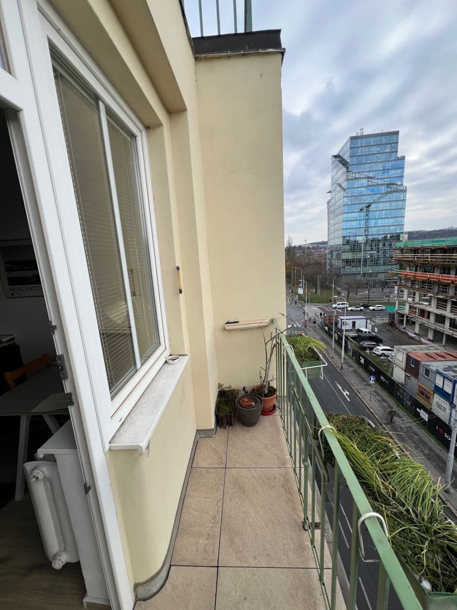 Predaj bytu 3-izbový 78 m², Dělnická, Praha, Praha Predaj bytu 3-izbový 78 m², Dělnická, Praha, Praha