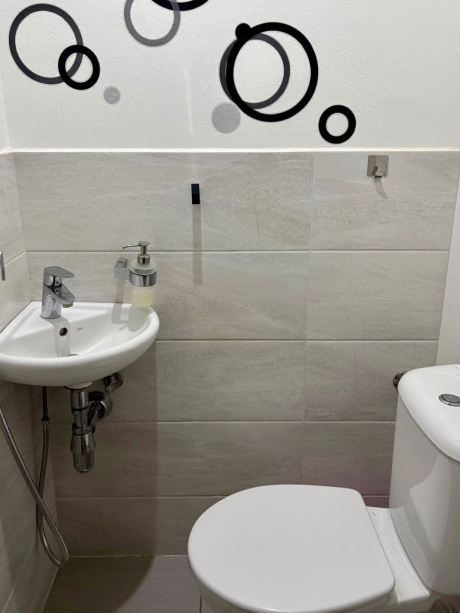 Prenájom bytu 3-izbový 74 m², Kyjevská, Třebíč, Kraj Vysočina Prenájom bytu 3-izbový 74 m², Kyjevská, Třebíč, Kraj Vysočina