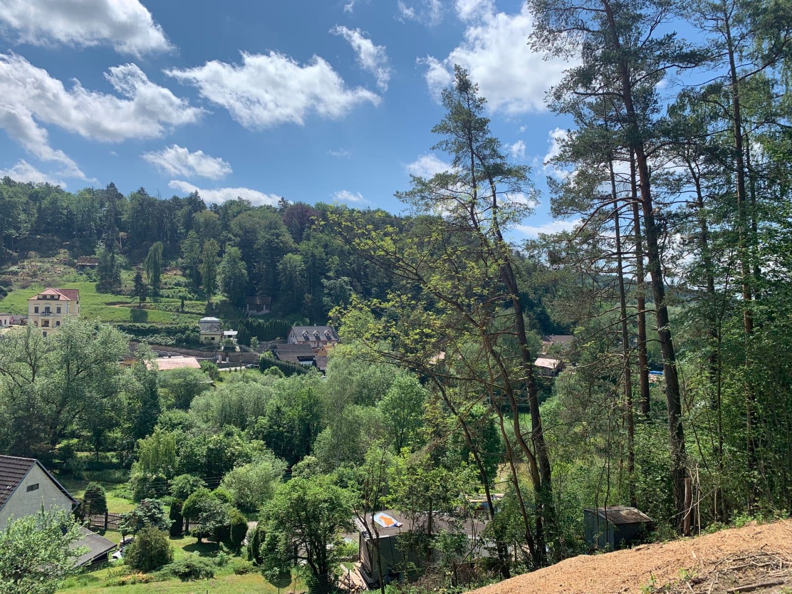 Predaj pozemku 1.133 m², Liběchov, Středočeský kraj Predaj pozemku 1.133 m², Liběchov, Středočeský kraj