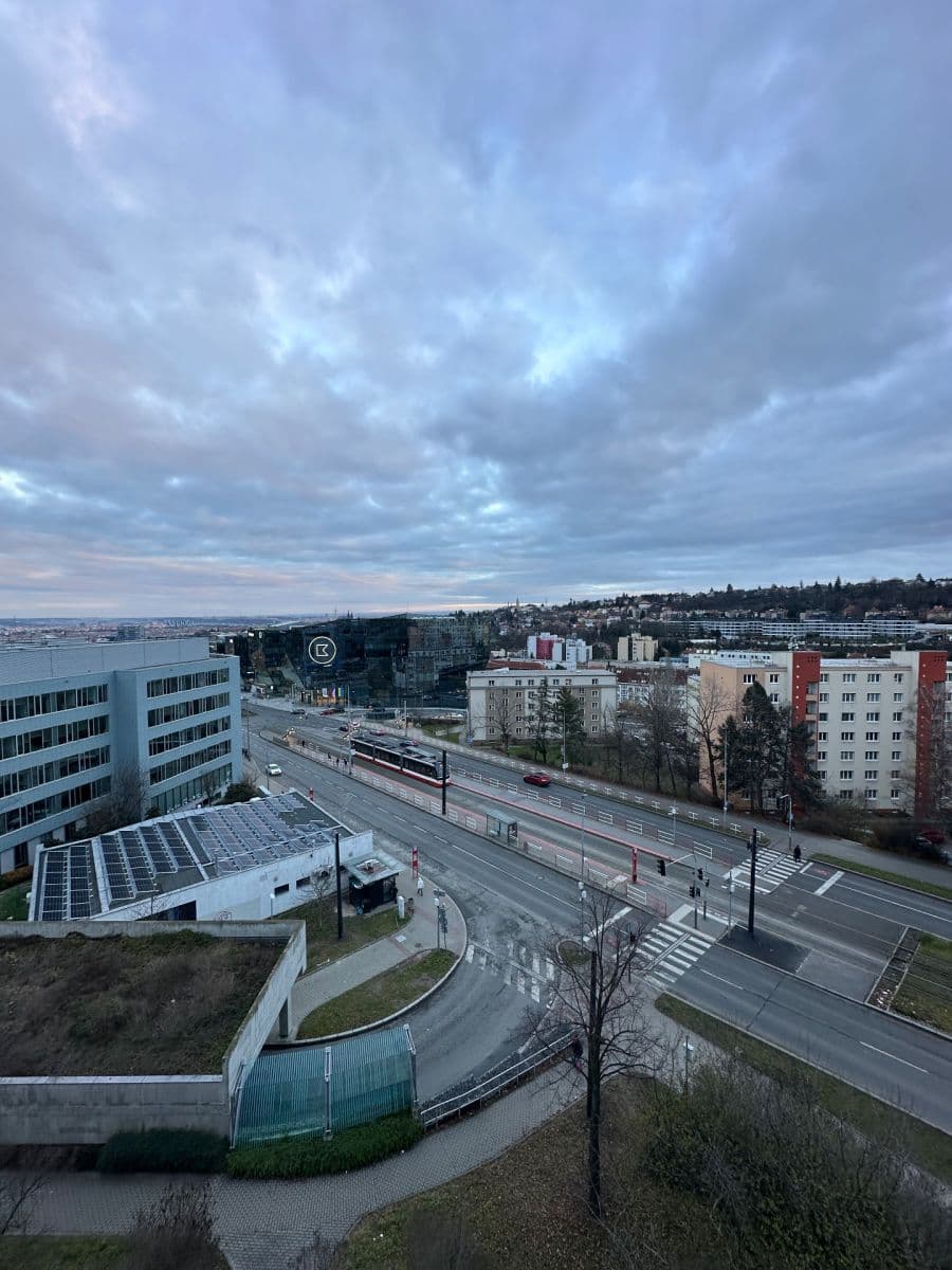 Prenájom bytu 2-izbový 56 m², Arabská, Praha, Praha Prenájom bytu 2-izbový 56 m², Arabská, Praha, Praha