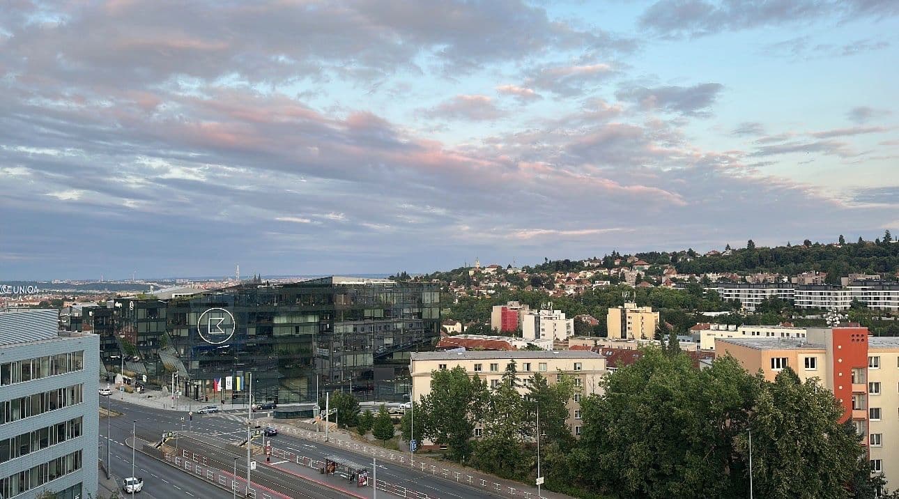 Prenájom bytu 2-izbový 56 m², Arabská, Praha, Praha Prenájom bytu 2-izbový 56 m², Arabská, Praha, Praha