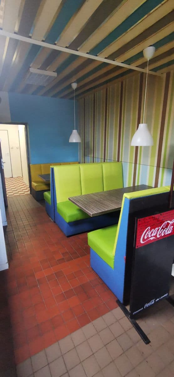 Prenájom nebytového priestoru 65 m², Kpt. Nálepky, Tábor, Jihočeský kraj Prenájom nebytového priestoru 65 m², Kpt. Nálepky, Tábor, Jihočeský kraj