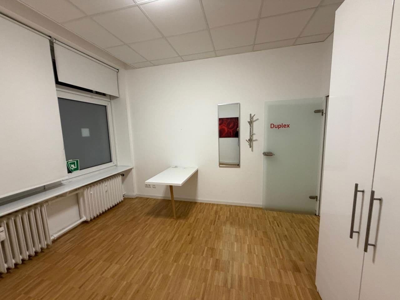 Prenájom kancelárie 128 m², Werth 58, Wuppertal, Severné Porýnie - Westfálsko Prenájom kancelárie 128 m², Werth 58, Wuppertal, Severné Porýnie - Westfálsko
