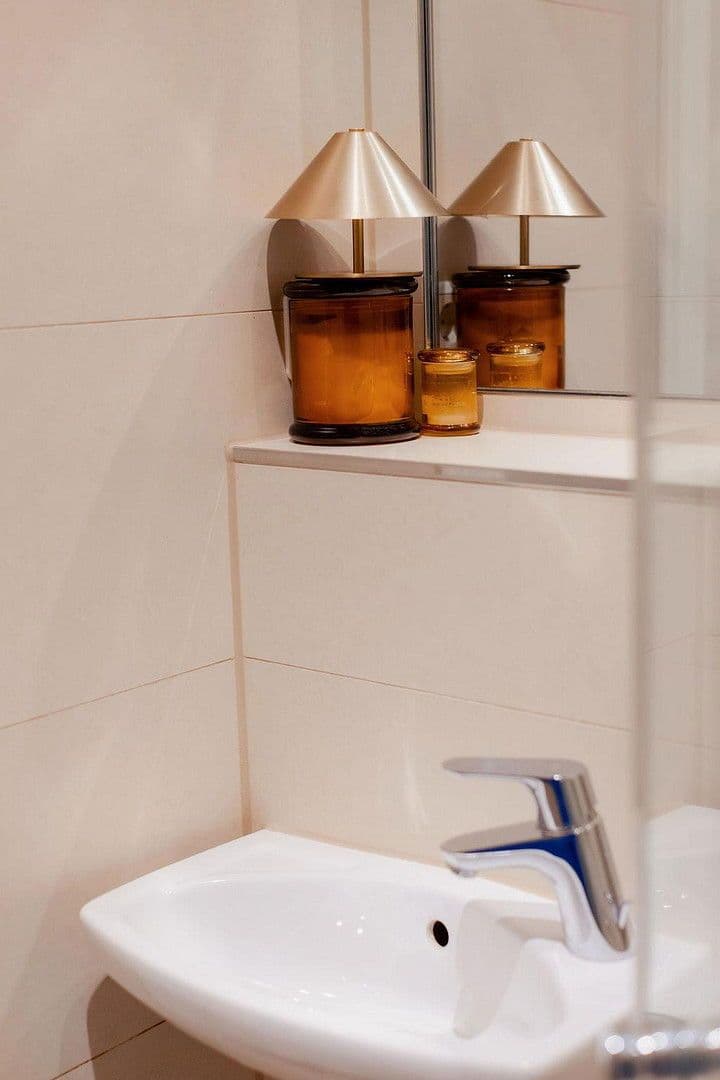 Predaj bytu 1-izbový 37 m², Kloedenstr. 4, Berlin, Berlín Predaj bytu 1-izbový 37 m², Kloedenstr. 4, Berlin, Berlín