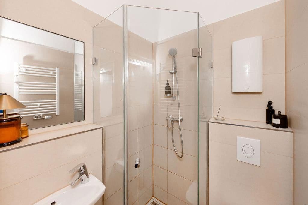 Predaj bytu 1-izbový 37 m², Kloedenstr. 4, Berlin, Berlín Predaj bytu 1-izbový 37 m², Kloedenstr. 4, Berlin, Berlín