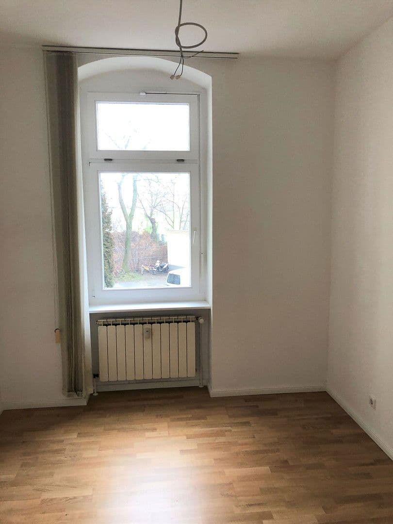 Prenájom kancelárie 101 m², Gustav-Adolf-Str. 1, Berlin, Berlín Prenájom kancelárie 101 m², Gustav-Adolf-Str. 1, Berlin, Berlín