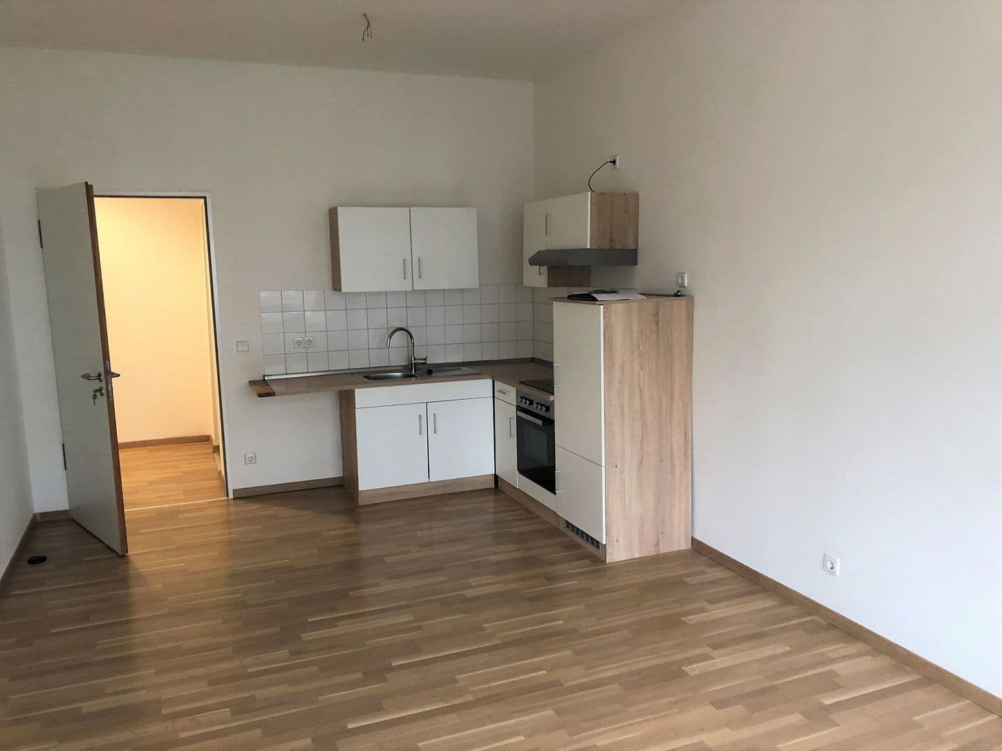 Prenájom kancelárie 101 m², Gustav-Adolf-Str. 1, Berlin, Berlín Prenájom kancelárie 101 m², Gustav-Adolf-Str. 1, Berlin, Berlín