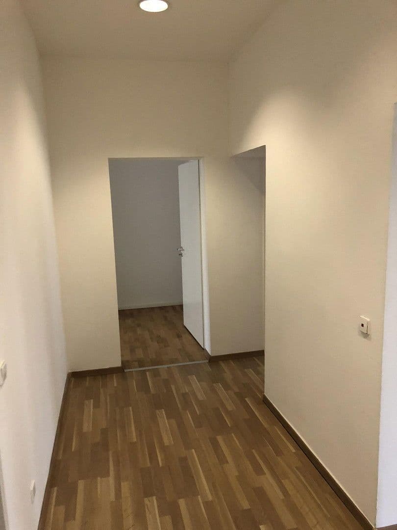 Prenájom kancelárie 101 m², Gustav-Adolf-Str. 1, Berlin, Berlín Prenájom kancelárie 101 m², Gustav-Adolf-Str. 1, Berlin, Berlín