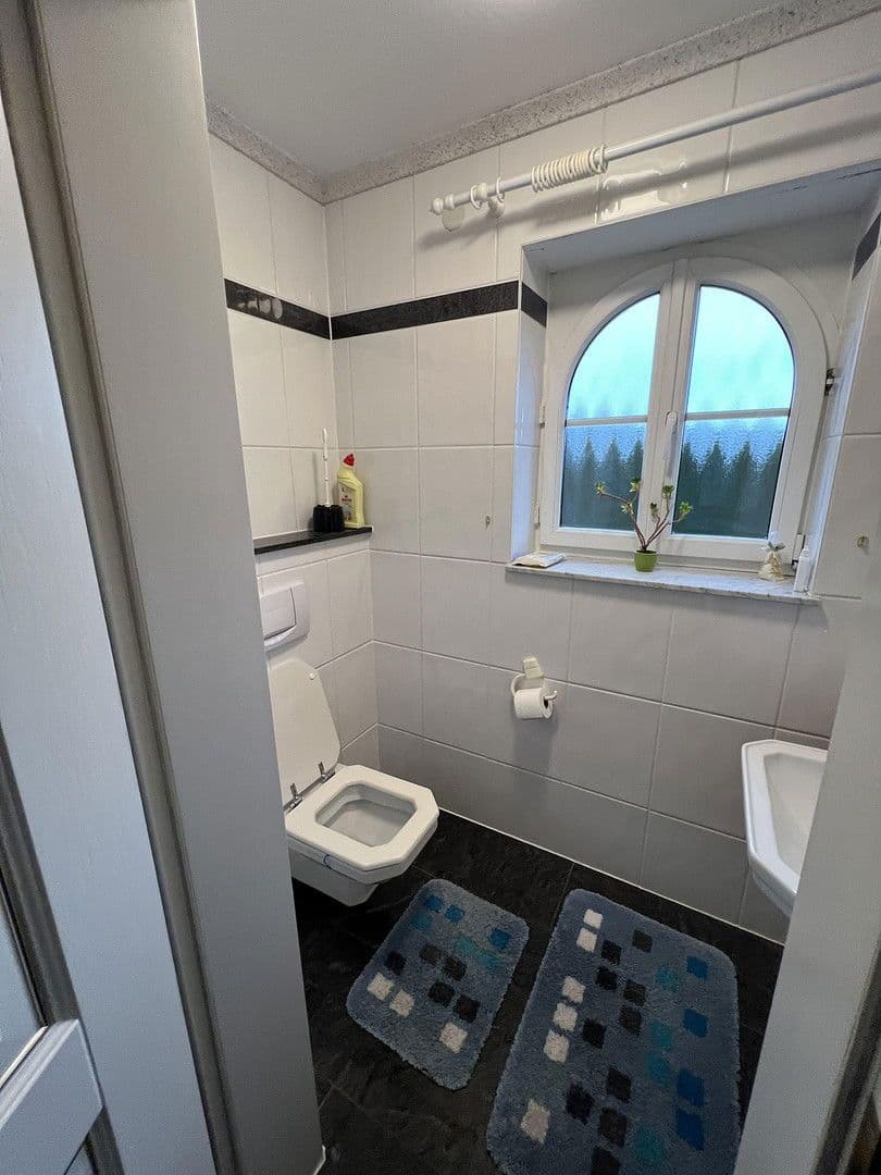 Predaj domu 227 m², pozemek 978 m², Fichtenau, Bádensko-Wurttembersko Predaj domu 227 m², pozemek 978 m², Fichtenau, Bádensko-Wurttembersko