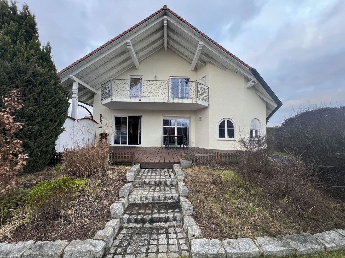 Predaj domu 227 m², pozemek 978 m², Fichtenau, Bádensko-Wurttembersko Predaj domu 227 m², pozemek 978 m², Fichtenau, Bádensko-Wurttembersko