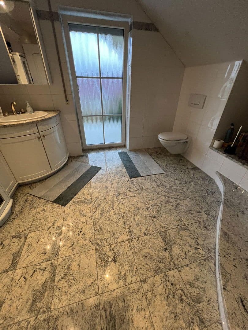 Predaj domu 227 m², pozemek 978 m², Fichtenau, Bádensko-Wurttembersko Predaj domu 227 m², pozemek 978 m², Fichtenau, Bádensko-Wurttembersko