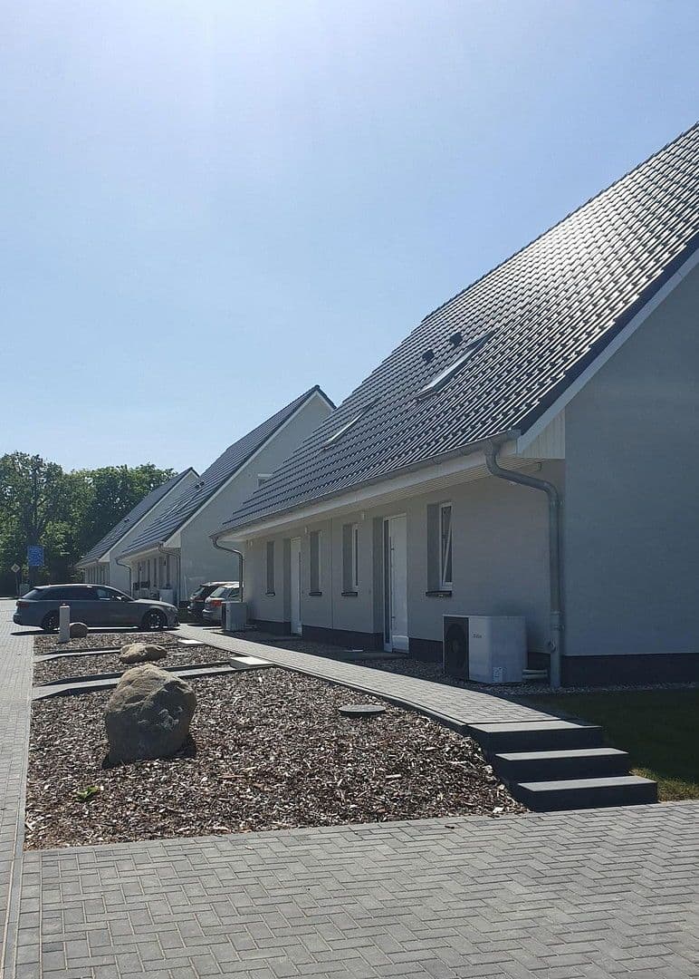 Prenájom domu 119 m², pozemek 512 m², Woltersdorf, Šlezvicko-Holštajnsko Prenájom domu 119 m², pozemek 512 m², Woltersdorf, Šlezvicko-Holštajnsko