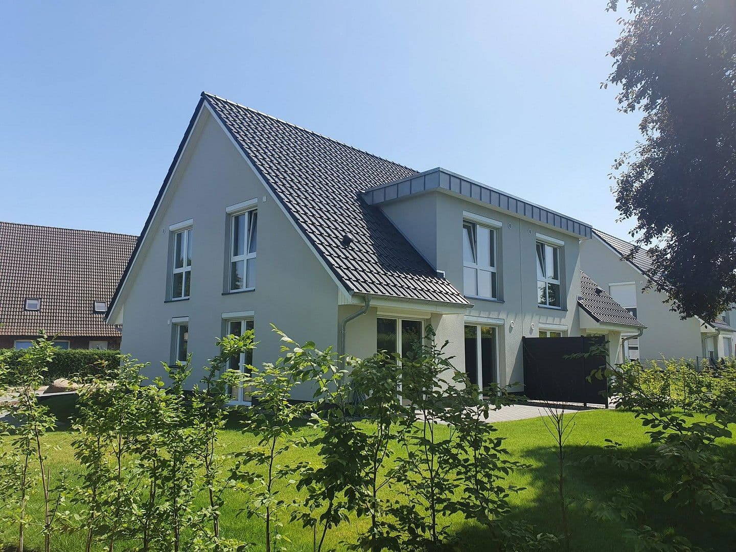 Prenájom domu 119 m², pozemek 512 m², Woltersdorf, Šlezvicko-Holštajnsko Prenájom domu 119 m², pozemek 512 m², Woltersdorf, Šlezvicko-Holštajnsko