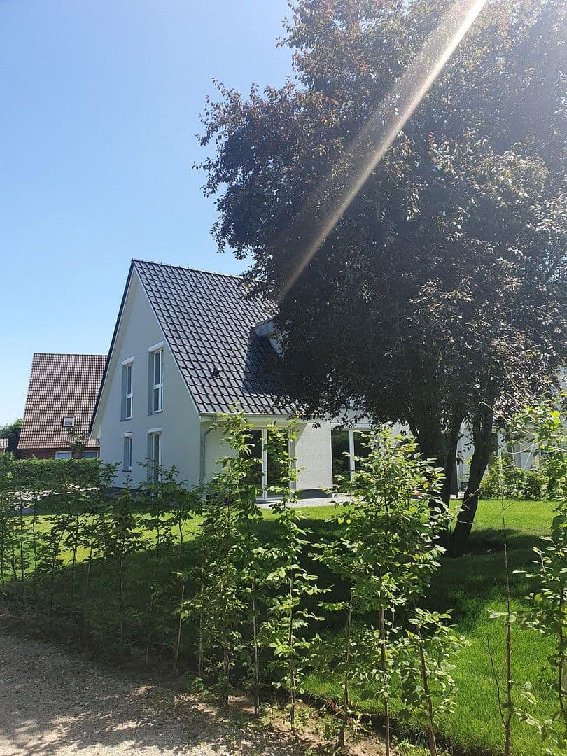 Prenájom domu 119 m², pozemek 512 m², Woltersdorf, Šlezvicko-Holštajnsko Prenájom domu 119 m², pozemek 512 m², Woltersdorf, Šlezvicko-Holštajnsko