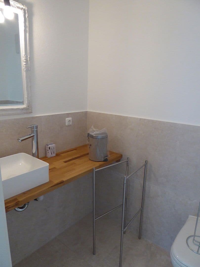 Prenájom bytu 3-izbový 75 m², Grabenstätt, Bavorsko Prenájom bytu 3-izbový 75 m², Grabenstätt, Bavorsko