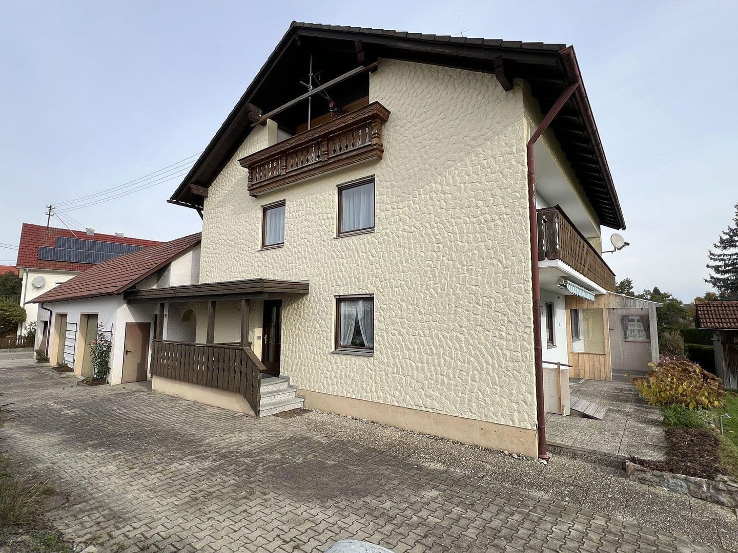 Predaj domu 250 m², pozemek 890 m², Holzgünz, Bavorsko Predaj domu 250 m², pozemek 890 m², Holzgünz, Bavorsko