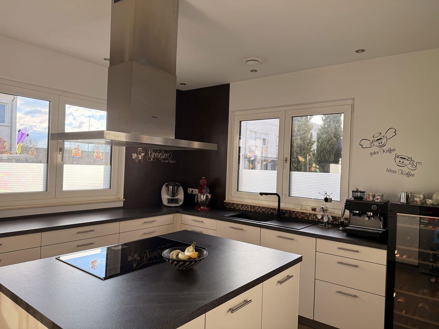 Predaj domu 220 m², pozemek 498 m², Kelsterbach, Hesensko Predaj domu 220 m², pozemek 498 m², Kelsterbach, Hesensko