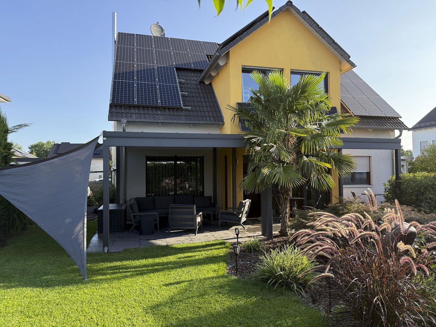 Predaj domu 220 m², pozemek 498 m², Kelsterbach, Hesensko Predaj domu 220 m², pozemek 498 m², Kelsterbach, Hesensko