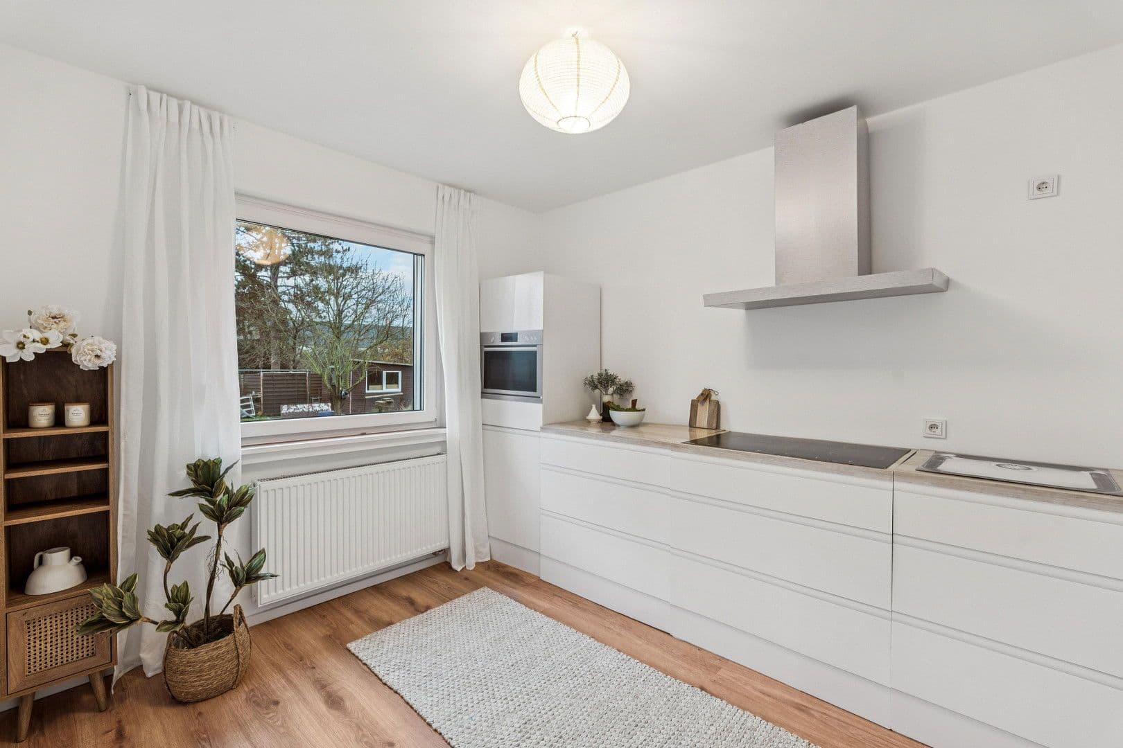 Predaj domu 138 m², pozemek 250 m², Seelze, Dolné Sasko Predaj domu 138 m², pozemek 250 m², Seelze, Dolné Sasko