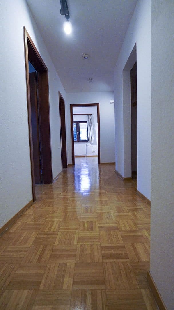 Predaj bytu 3-izbový 81 m², Reutlingen, Bádensko-Wurttembersko Predaj bytu 3-izbový 81 m², Reutlingen, Bádensko-Wurttembersko