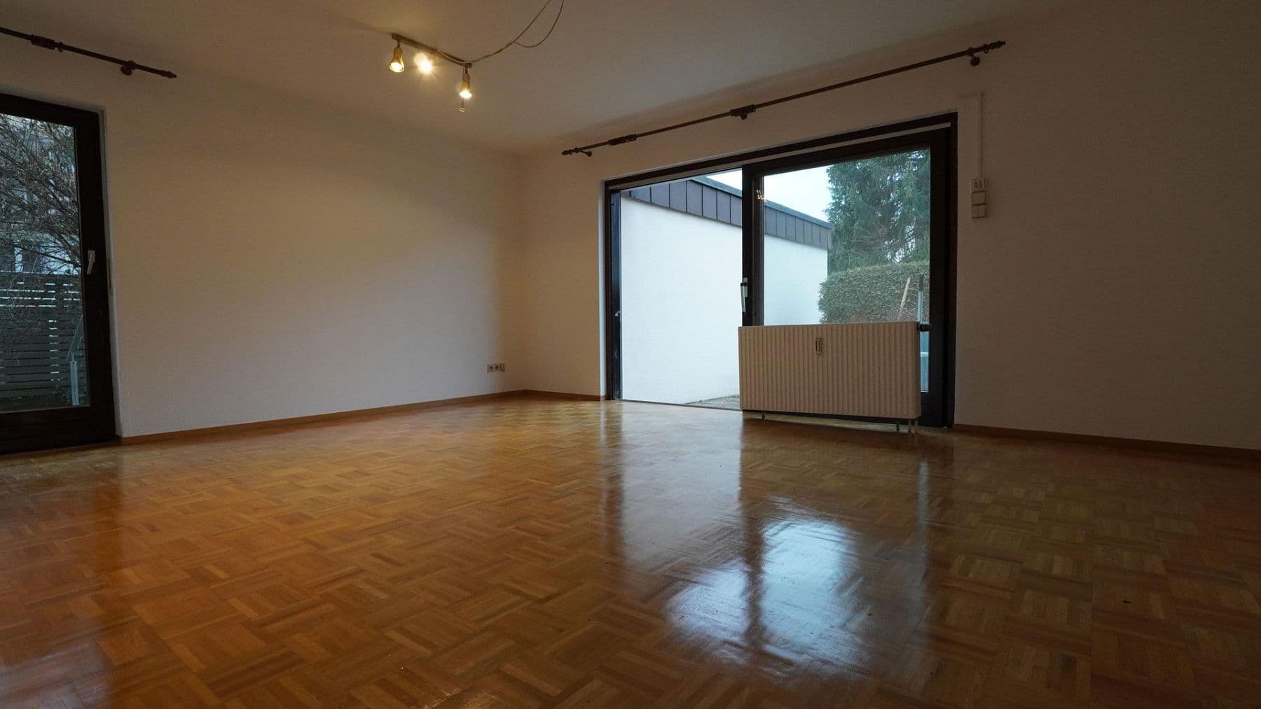 Predaj bytu 3-izbový 81 m², Reutlingen, Bádensko-Wurttembersko Predaj bytu 3-izbový 81 m², Reutlingen, Bádensko-Wurttembersko