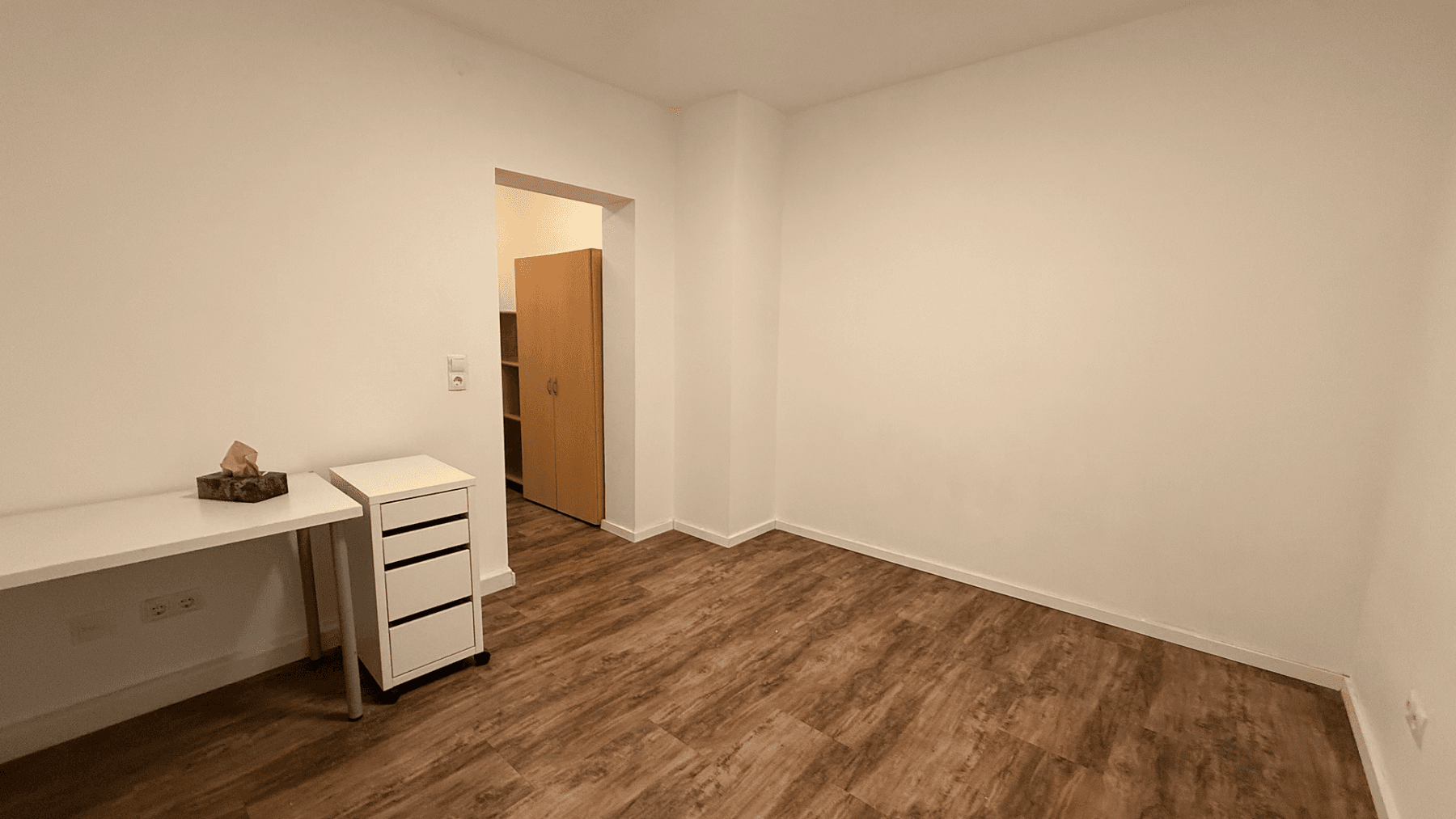 Prenájom bytu 2-izbový 74 m², Kaiserstr., Leimen, Bádensko-Wurttembersko Prenájom bytu 2-izbový 74 m², Kaiserstr., Leimen, Bádensko-Wurttembersko