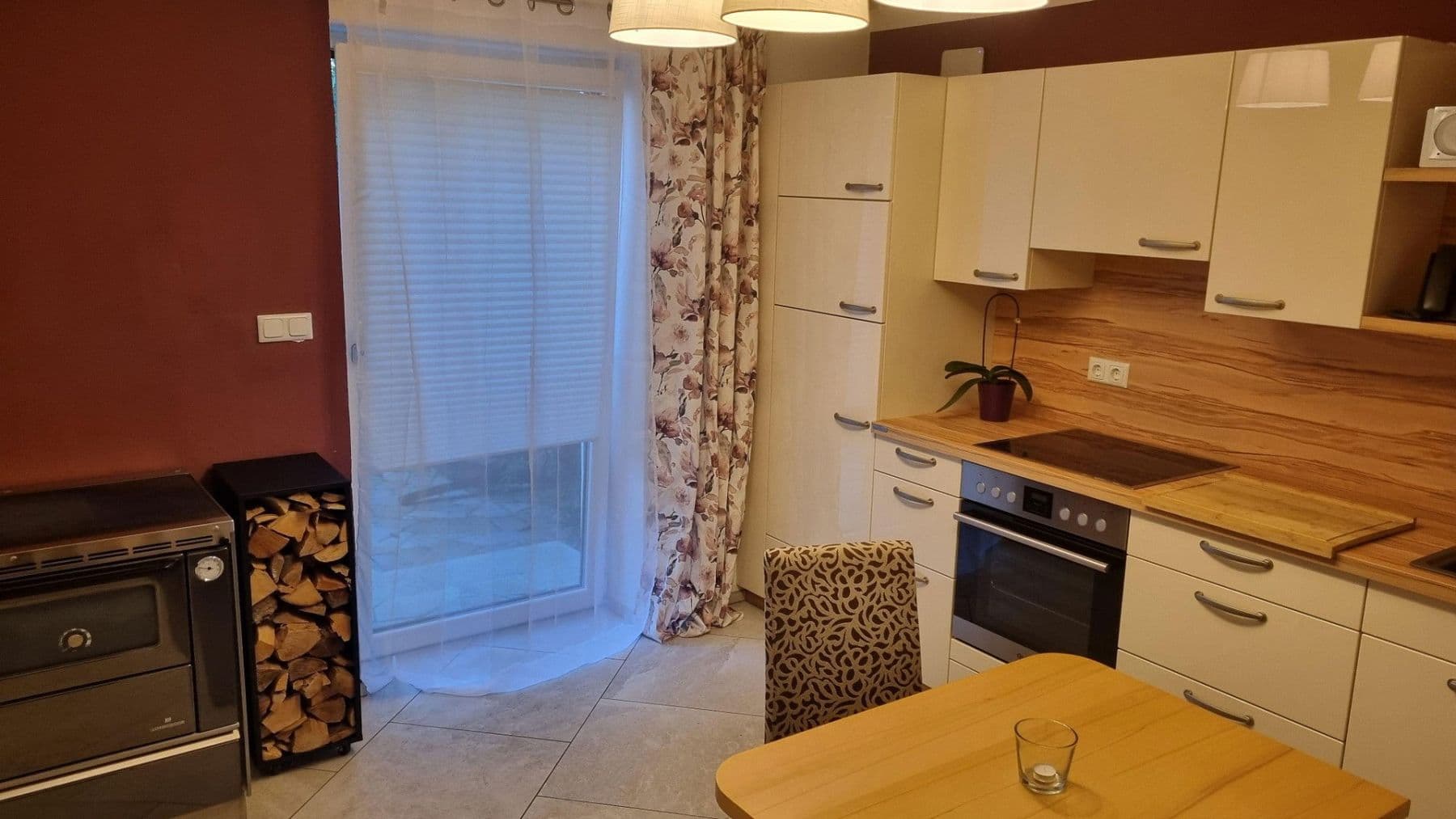 Predaj domu 202 m², pozemek 341 m², Pregarten, Horné Rakúsko Predaj domu 202 m², pozemek 341 m², Pregarten, Horné Rakúsko