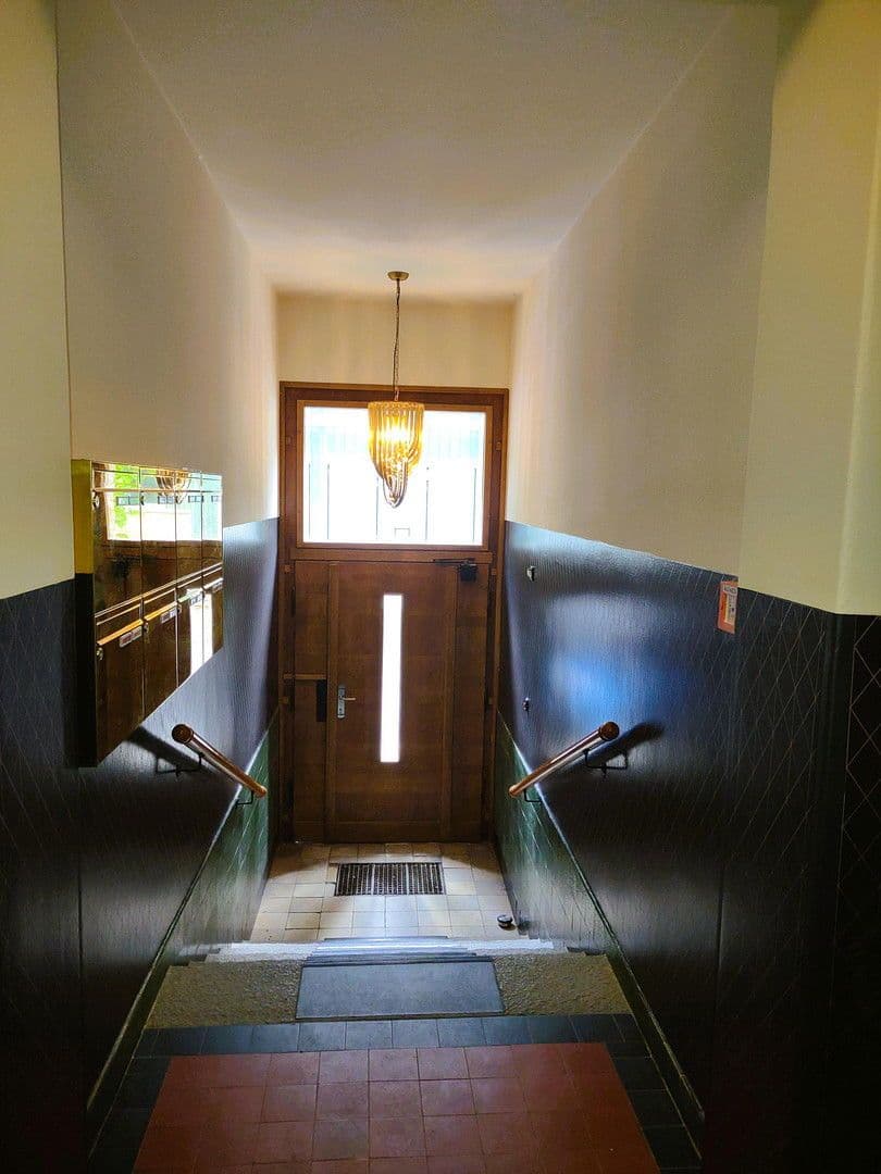 Predaj bytu 4-izbový 105 m², Mozartstr. 17, Halle, Sasko-Anhaltsko Predaj bytu 4-izbový 105 m², Mozartstr. 17, Halle, Sasko-Anhaltsko